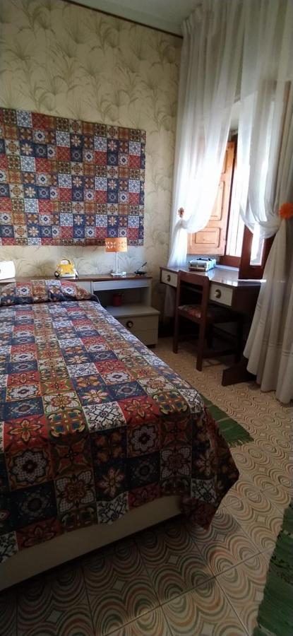 Maria Banana Guest House بولينا المظهر الخارجي الصورة